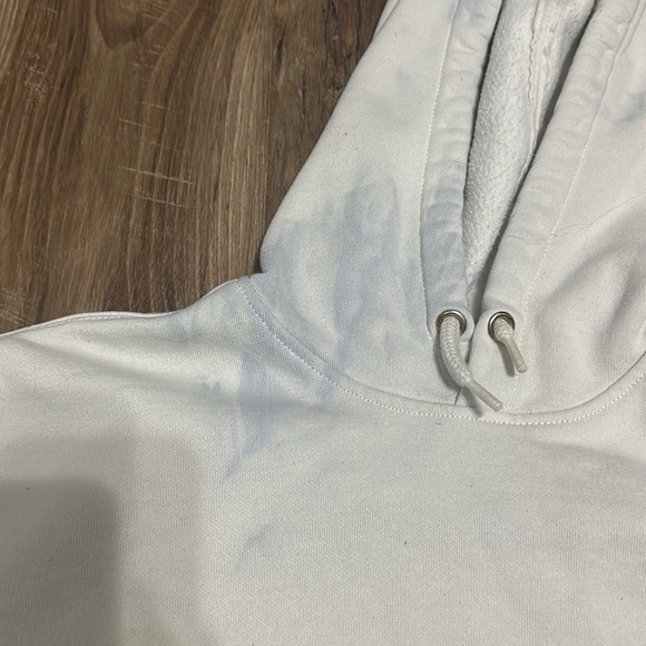 Selling because it has a stain.
only worn maybe 5 times! 
very comfy and warm! - Picture 4 of 6